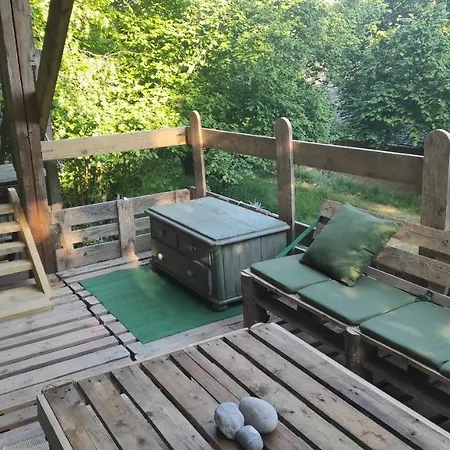 Maisonnette Perchee Au Coeur De La Nature Homestay